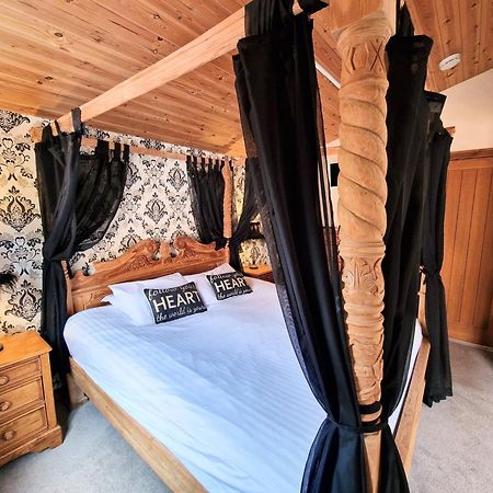 הוילה Kelty Lomond 2 With Private Hot Tub - Fife - Loch Leven - Lomond Hills מראה חיצוני תמונה