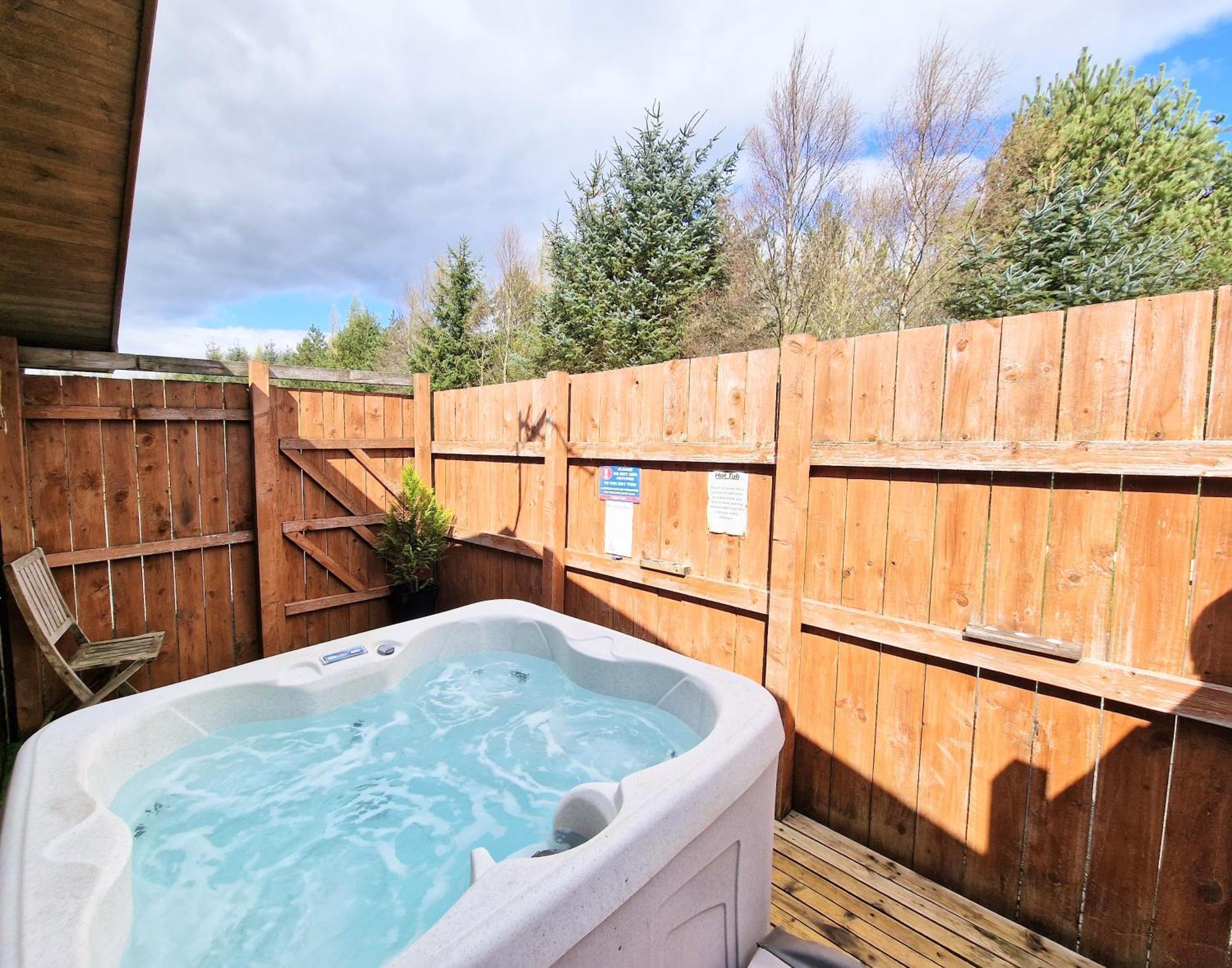 הוילה Kelty Lomond 2 With Private Hot Tub - Fife - Loch Leven - Lomond Hills מראה חיצוני תמונה